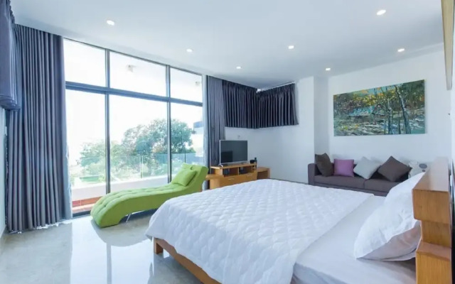 Villa Royal 2