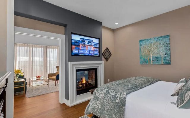 Rockport Harbor Hotel