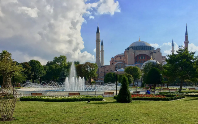 Otel Yerebatan Sarayı