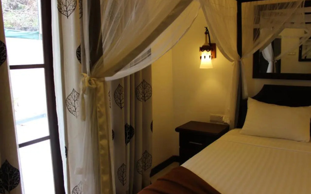Kandy Waters Hotel
