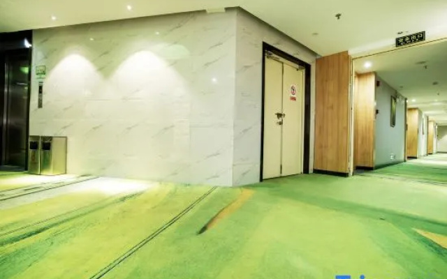 Guoling No.19 Hotel (Zhengzhou Erqi Square Railway Station)