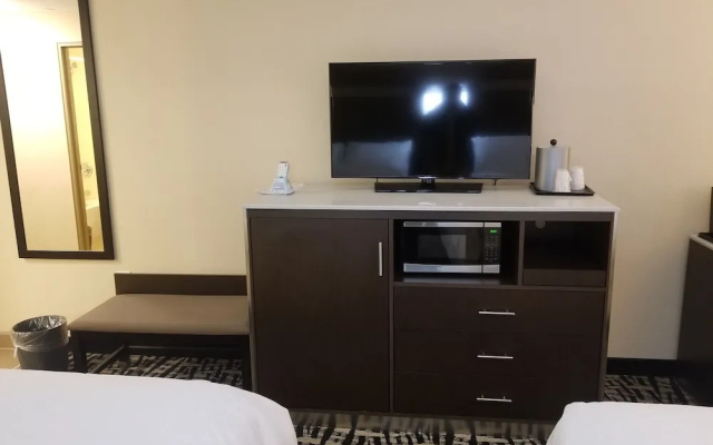 Holiday Inn Poughkeepsie