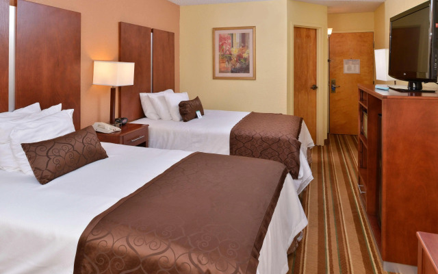 Best Western Plus Richmond Airport Hotel