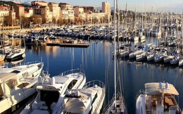 Couple Stay by the French Riviera