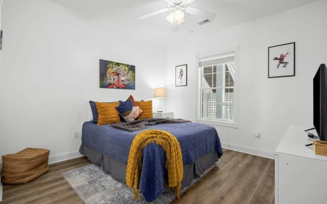 Magnolia Pointe 302 4827P 3 Br Condo by RedAwning