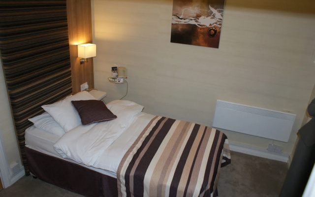 Hillscourt