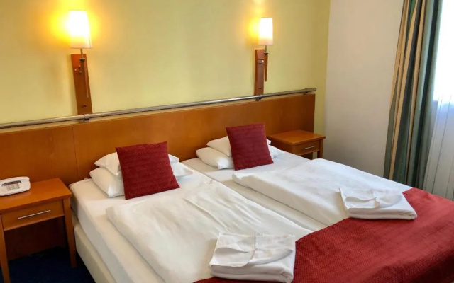 Hotel Veritas