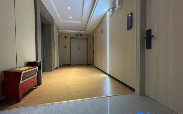 Light    Joyhotel