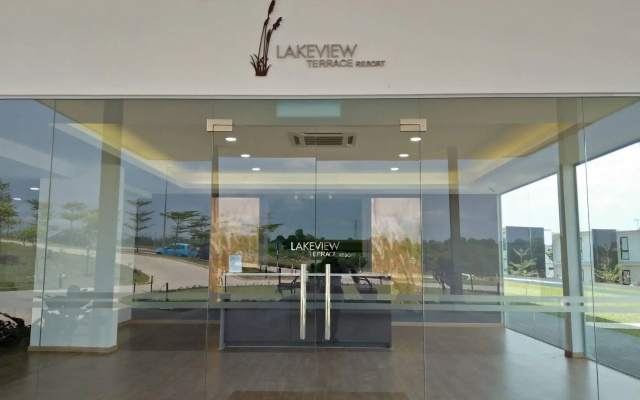 Lakeview Terrace Resort Pengerang