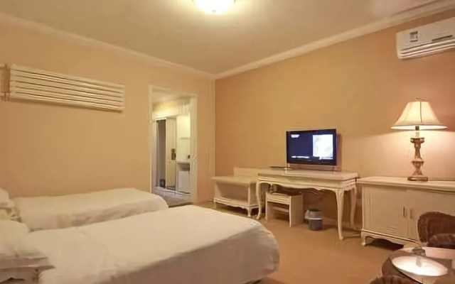 Jinlong Hotel