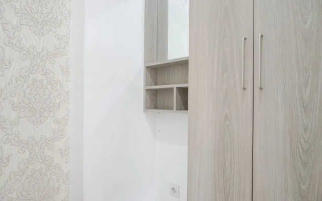 Cozy And Well Designed 2Br At Green Pramuka City Apartment
