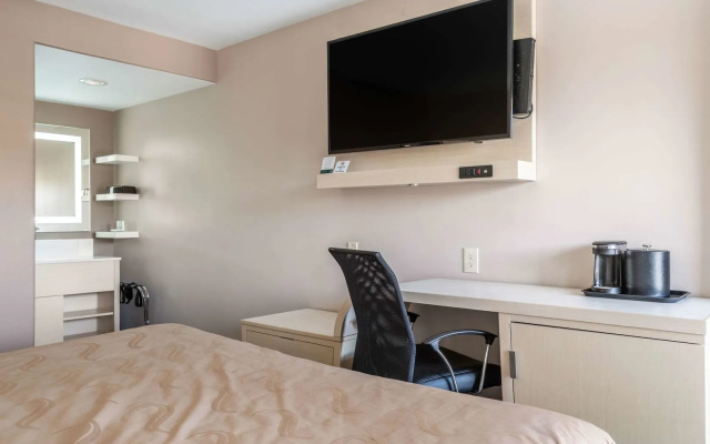 Signature Inn Berkeley