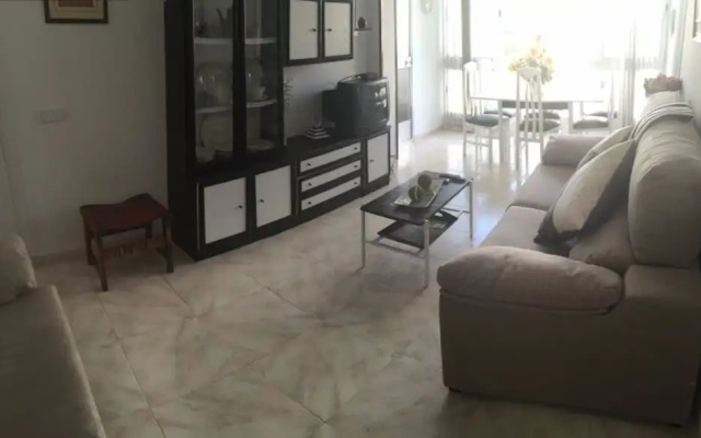 Avenida del Mediterraneo Apartment