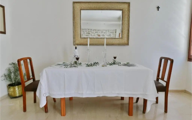 Family 2 bedroom House in Naupakto!!
