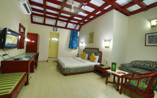 Hotel Samrat International