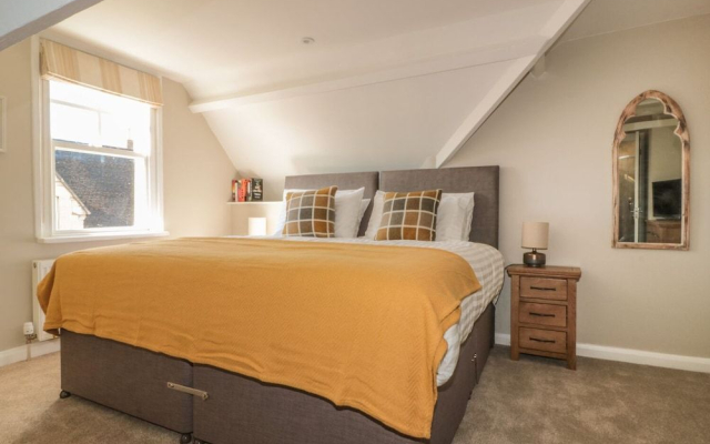 Postmasters Lodging, Cheltenham