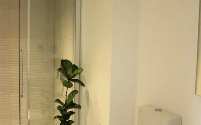 1 Bedroom Property in Central London With Terrace