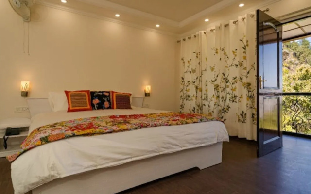 Mango Tree Courtyard Mussoorie