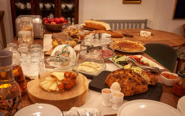 Elma Guesthouse