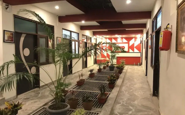 OYO 17443 Tirupati Residency