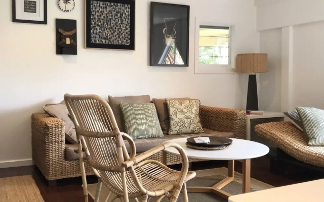 Shorebreak Beach House