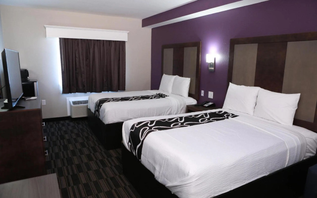 Home Inn and Suites