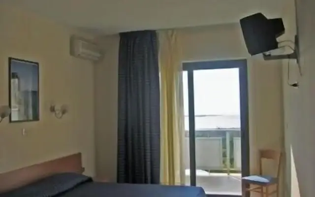 Hotel Jonic