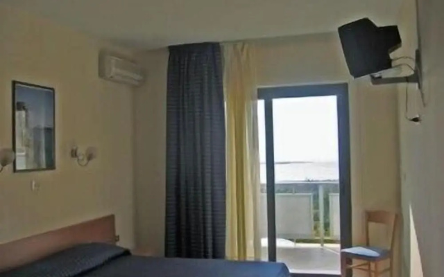 Hotel Jonic