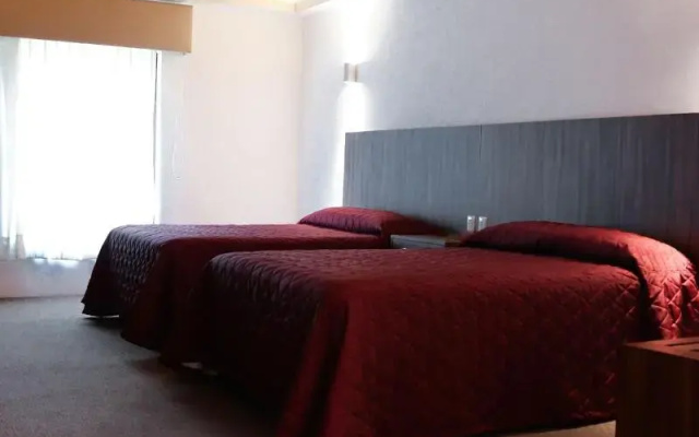 El Diezmo Hotel