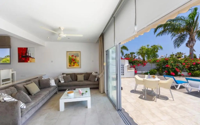 Azure Luxury Pool Villa