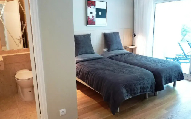 Apartment 1 bedroom in residence Golden Gate Cannes - France