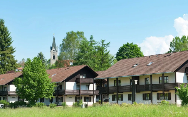 Apartment With Balcony and Oven, at a Nature Reserve Area