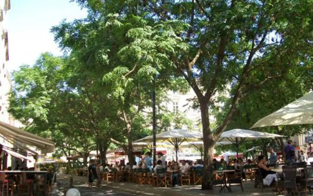 Central PARKING-GRATUIT Climatisation Studio