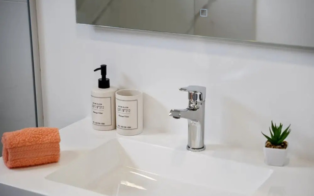 Villa Vellure by Homie
