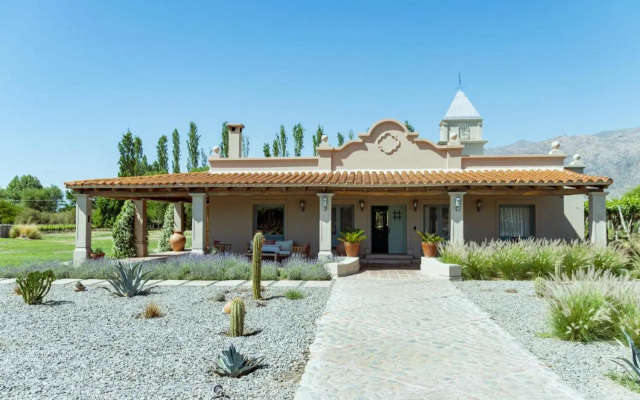 El Porvenir Wine Lodge