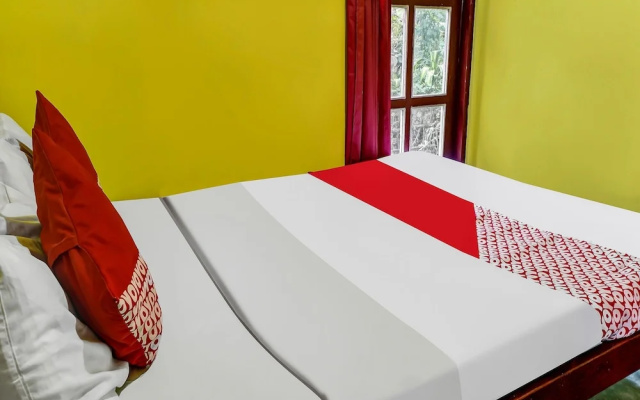 Hotel O Kampung Wisata Ekologi Puspa JagadNearGunung Kelud