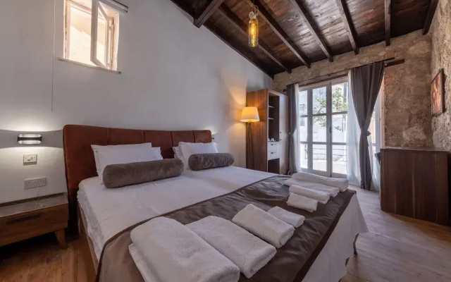 La Regina Veneziana Guest House & Cafe