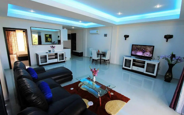 Siam Royal Bay Beach Villa and Beachfront Apartments