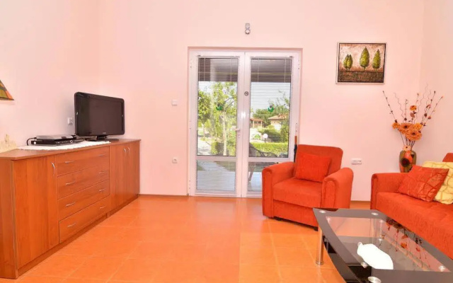 Sunny Hills Villas