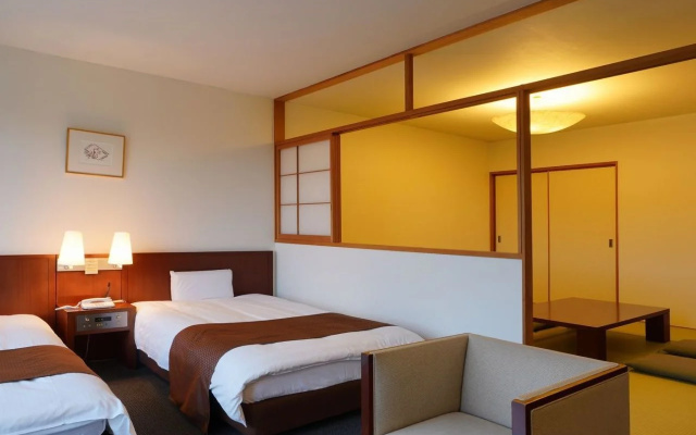Menard Aoyama Resort