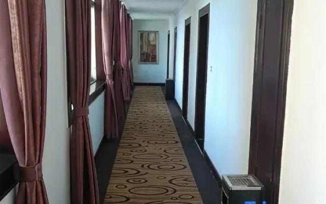 Nanxian Xinnanzhou Hotel