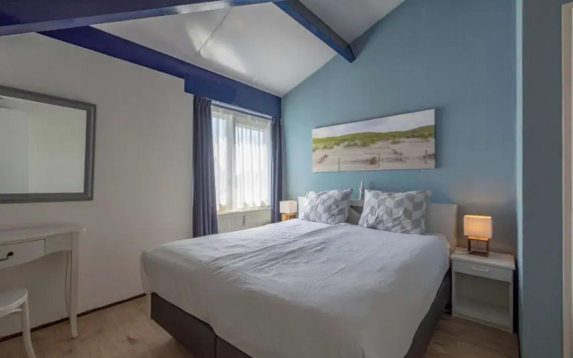 Beach Lodge in Callantsoog Near Dunes