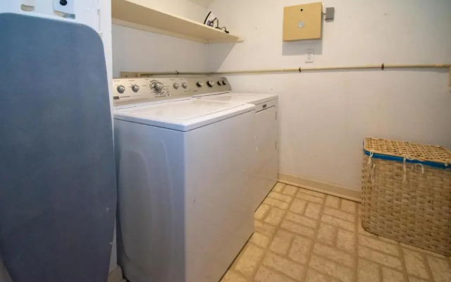 658 New Haven - Three Bedroom Villa