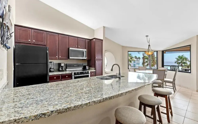 Quiet Bayfront Condo w/ Boat Slips & Fishing Pier!