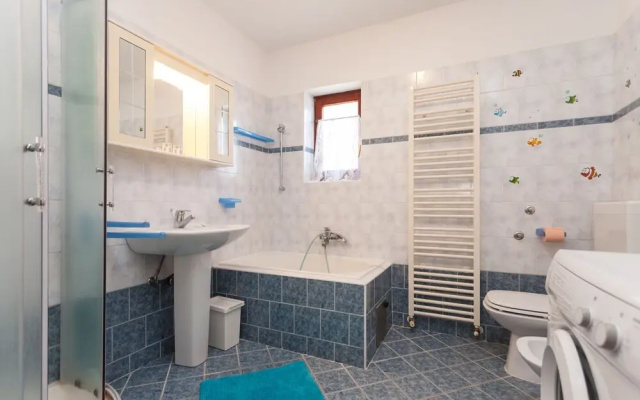 Oina Apartments (Adults only)