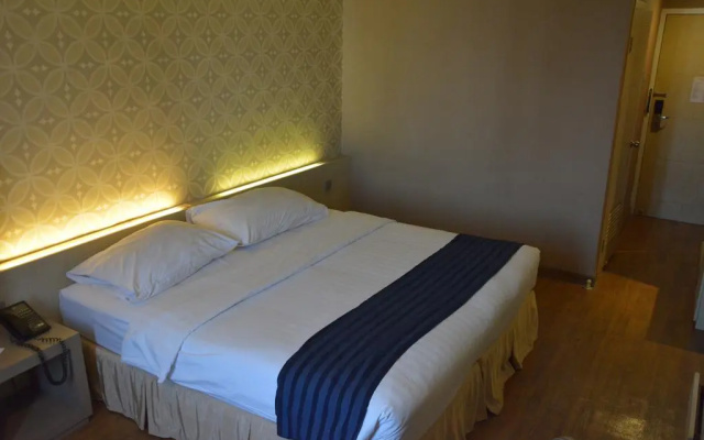 Garden Palace Hotel