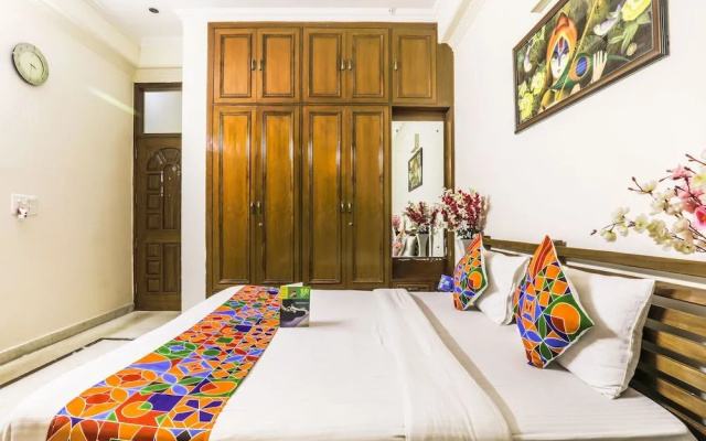FabHotel Silver Inn