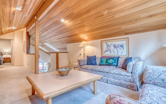 9 Salishan