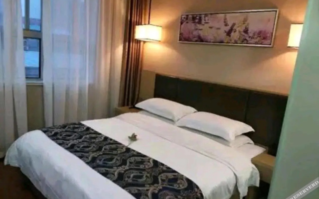 Zhouzhi Jintun Hotel