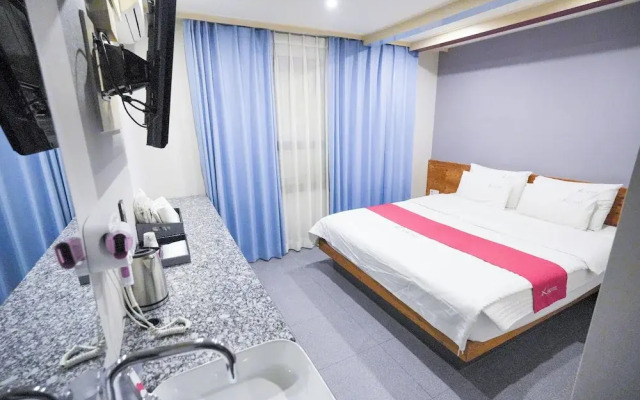 Xmotel Busan